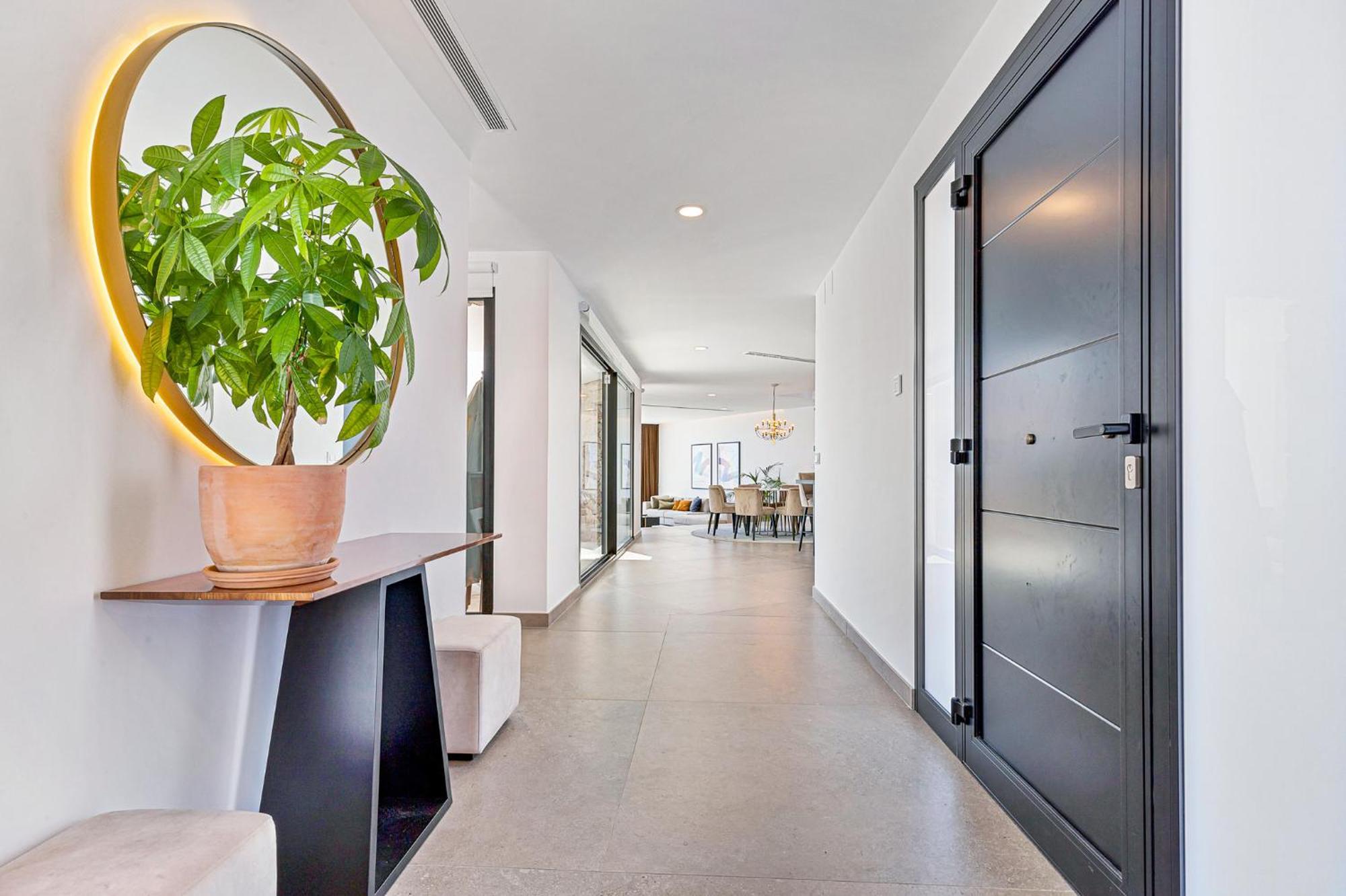 Luxury In Capellania. Apartment *