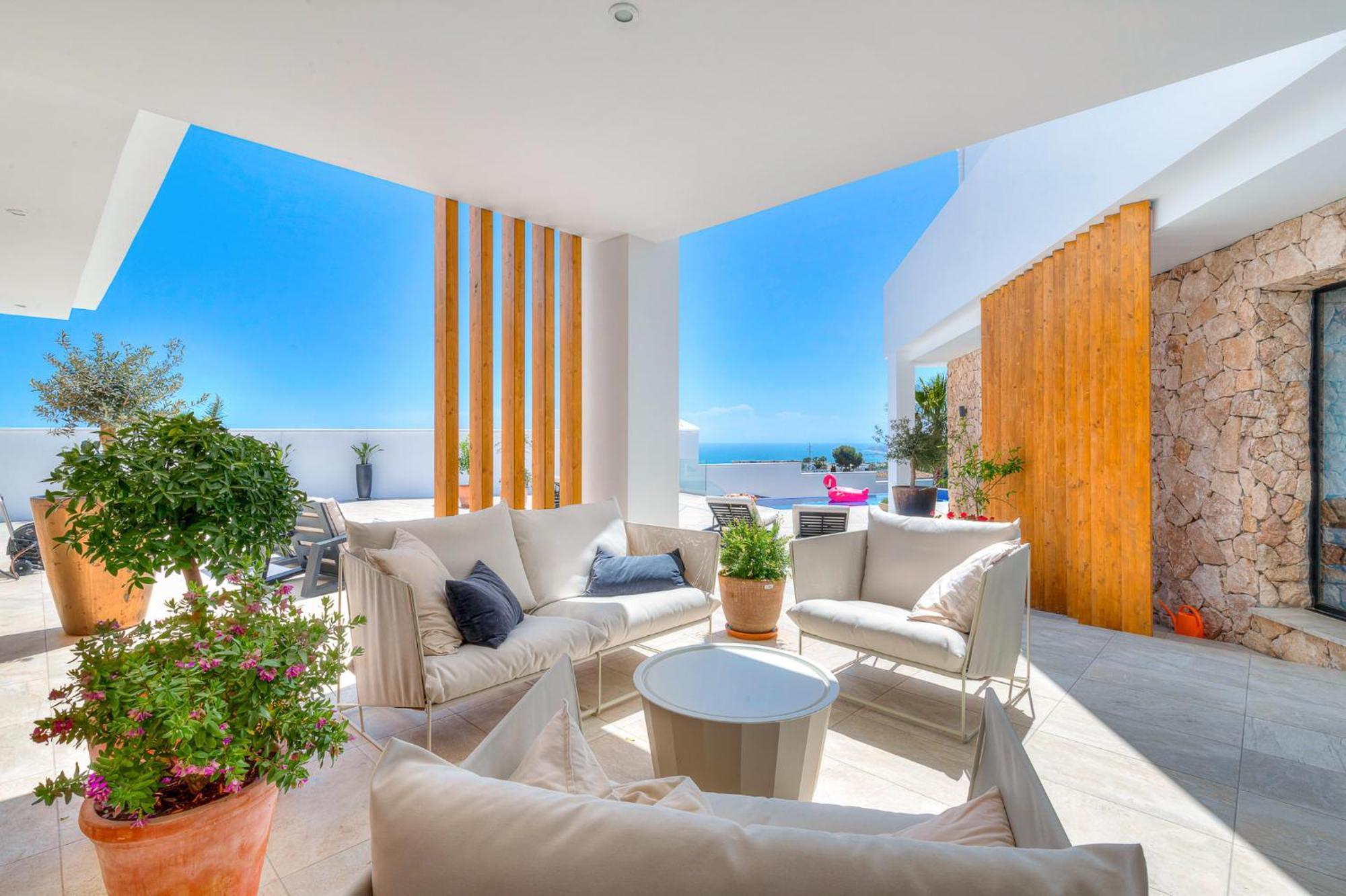 Luxury In Capellania.